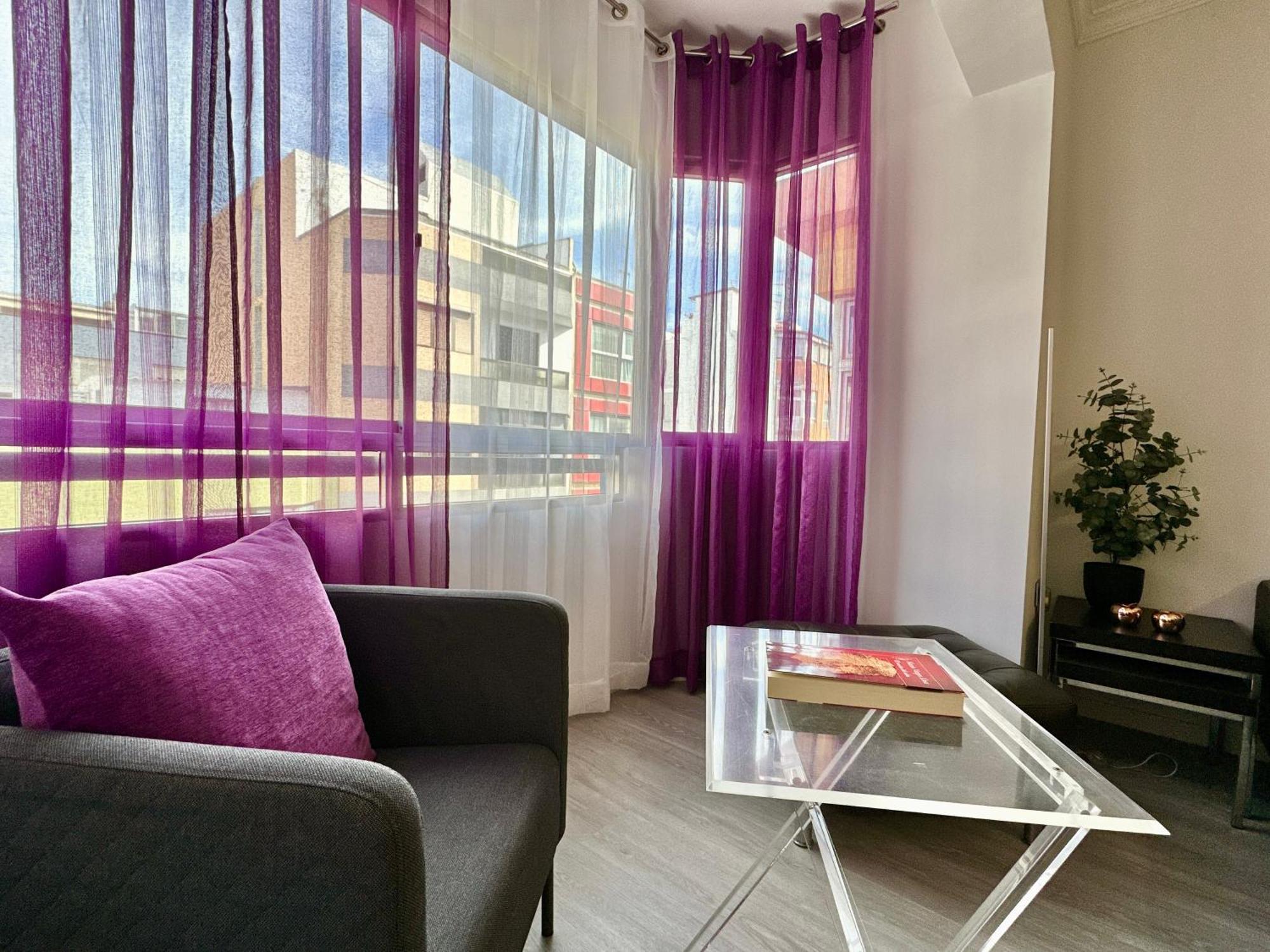 Hostiguest Coliving Leon Y Castillo Las Palmas de Gran Canaria Exterior foto